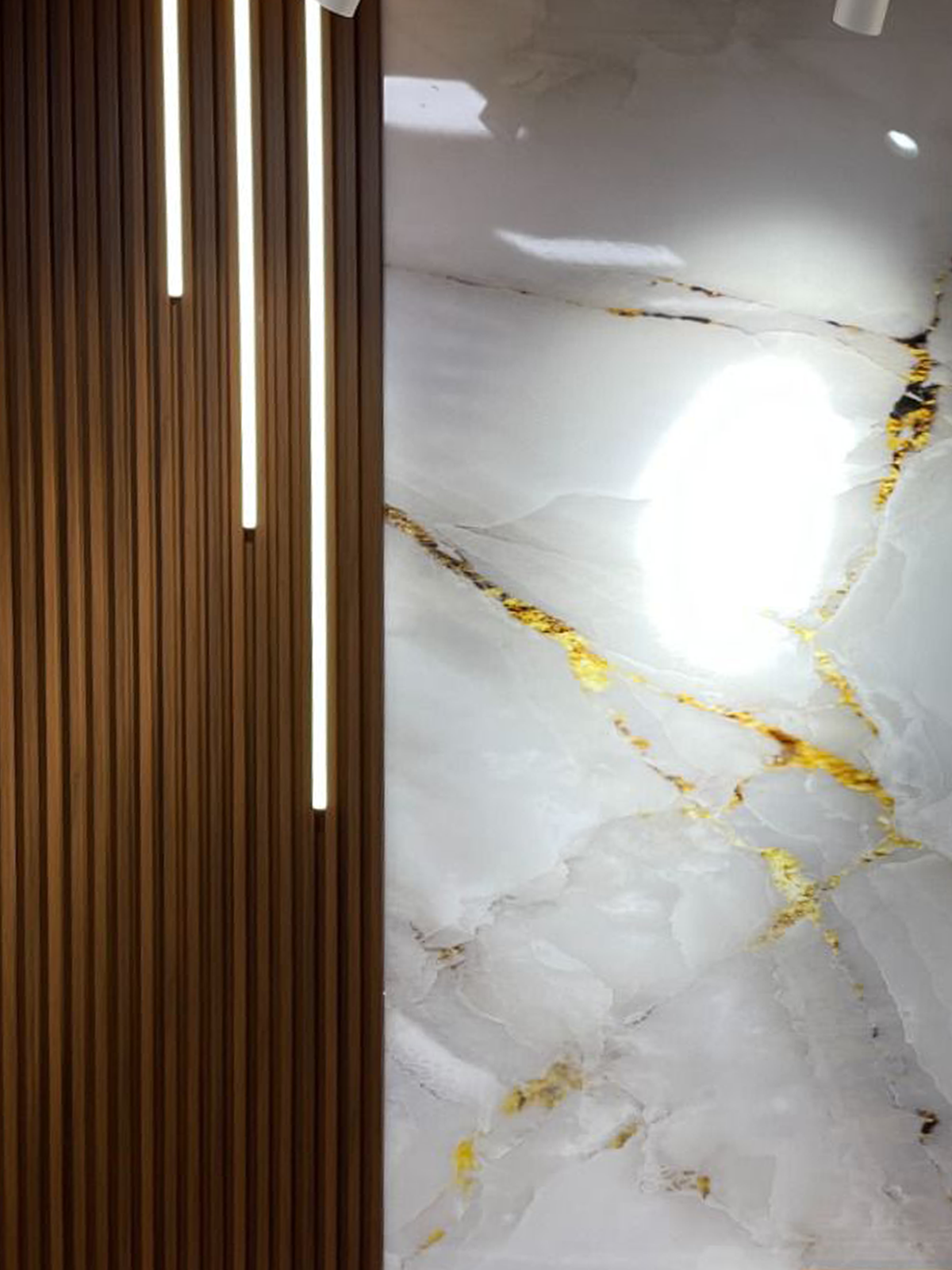 LED Lights for WPC Fluted Panels & Composite Fence Posts | Modern ...
